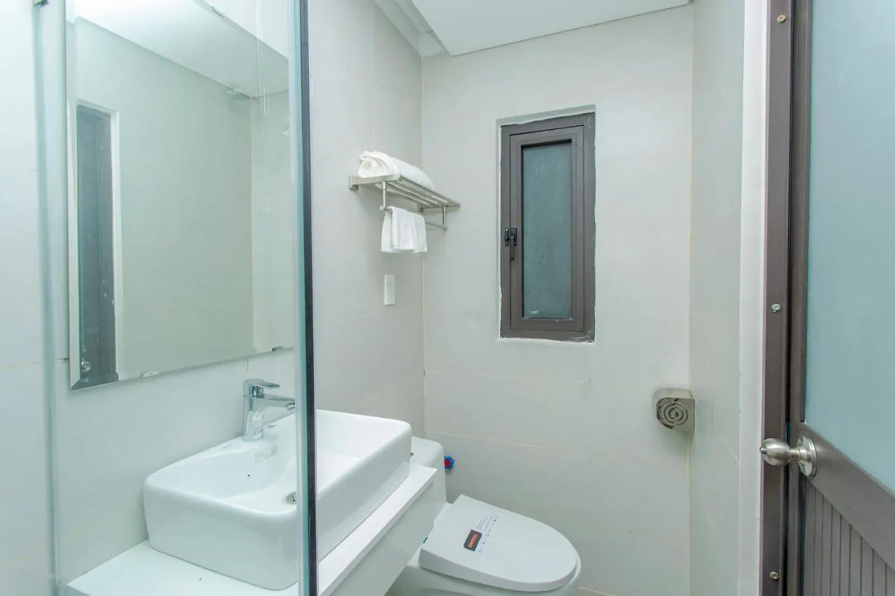 Oyo 1048 Marina Apartment Da Nang 2*,  Vietnam