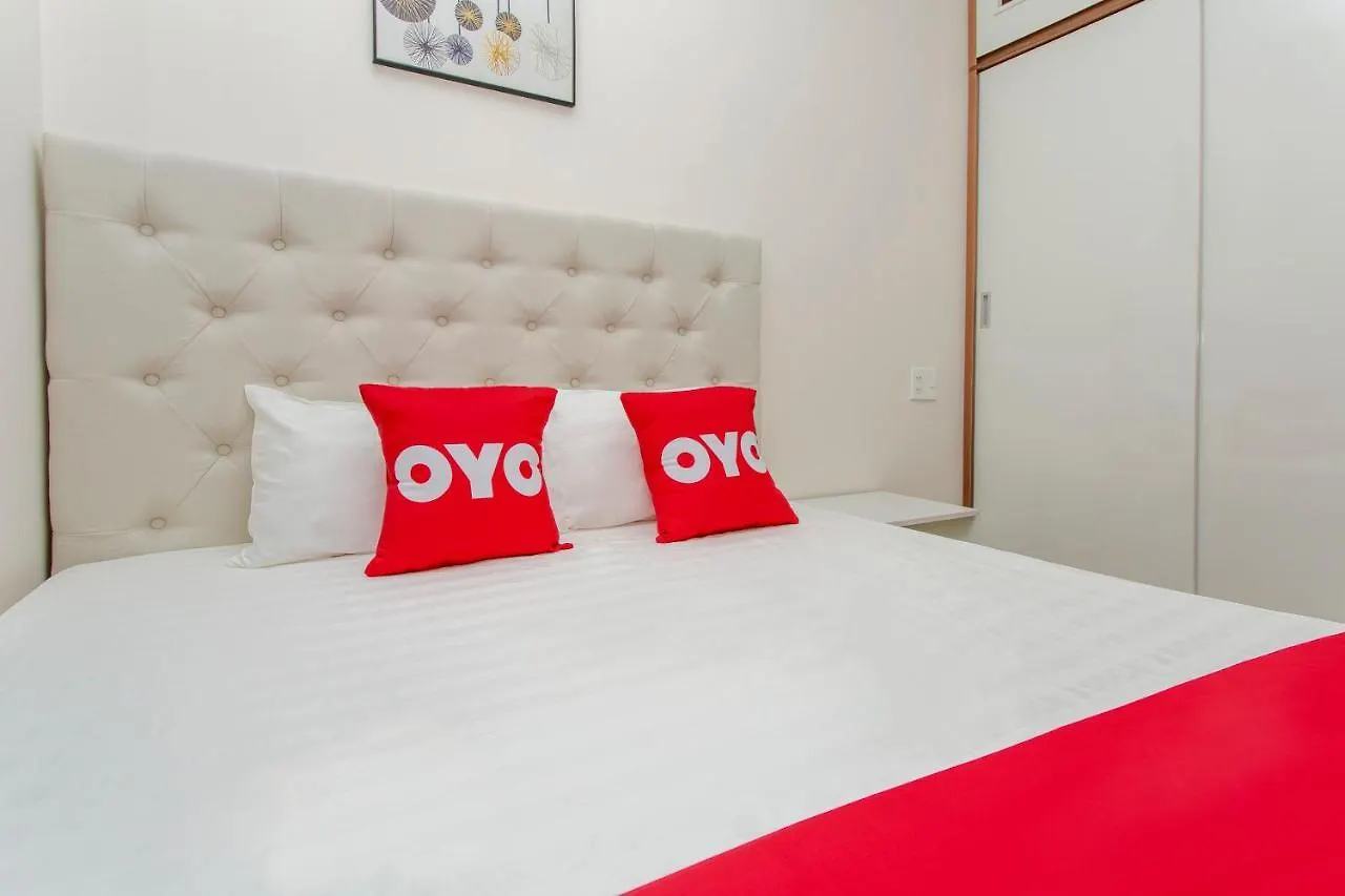 Oyo 1048 Marina Apartment Da Nang
